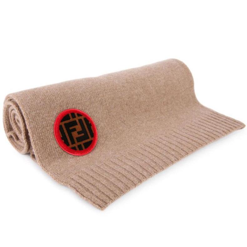 奢侈品围巾必买经典款,奢侈品洋气围巾品牌大全