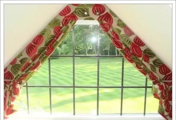 别墅客厅窗帘最新款式效果图,2020别墅窗帘