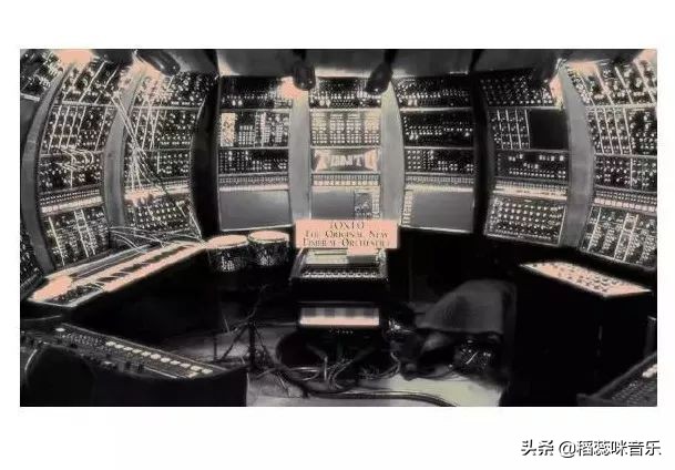 奶奶看见这个乐器哭了,70年代的音乐科技真令人惊艳