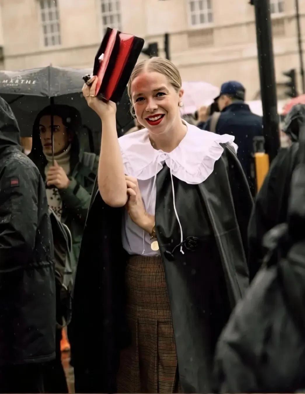 古力娜扎深v蓝色礼服和鞠婧祎,娜扎和鞠婧祎