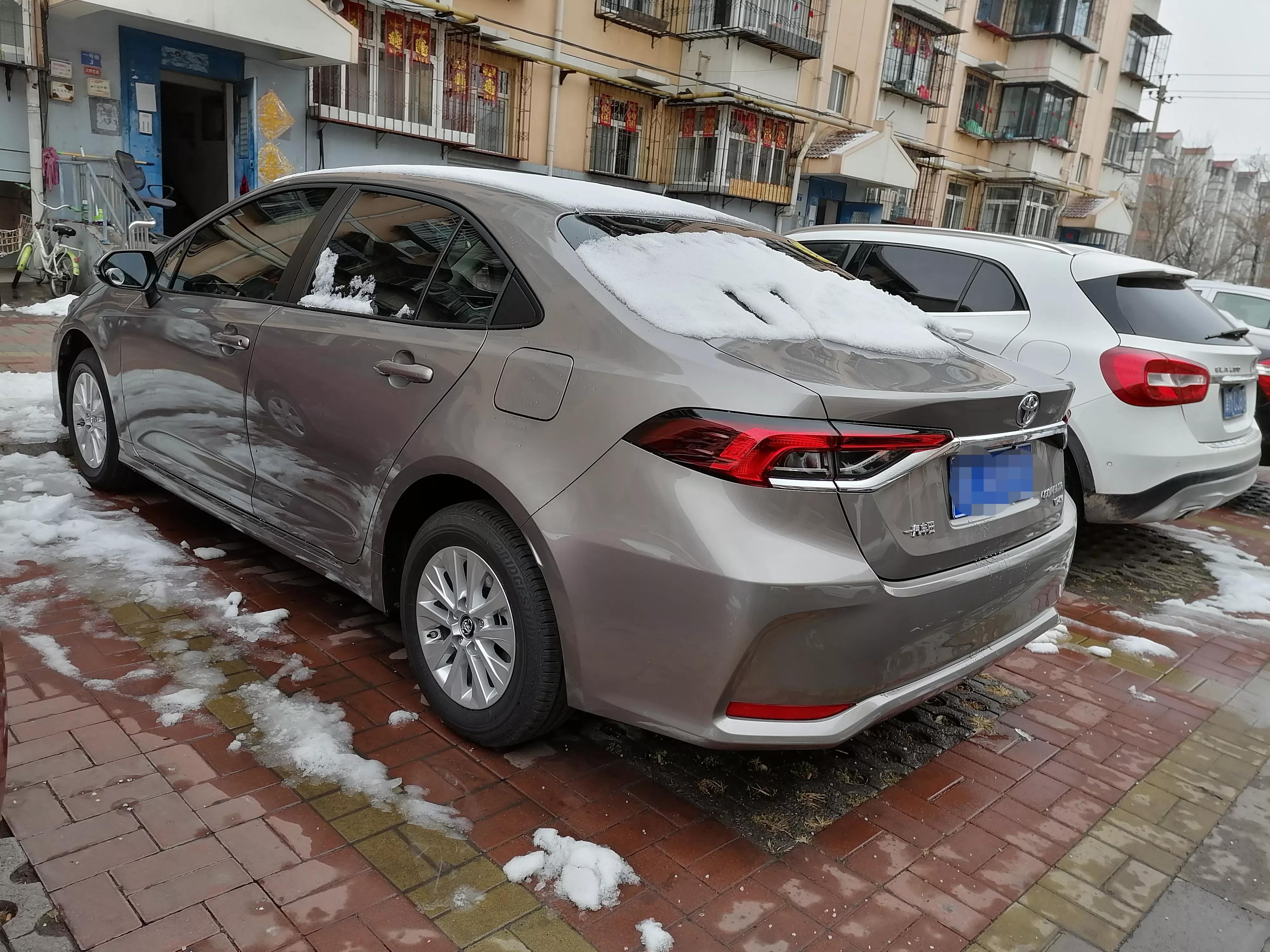 丰田卡罗拉1.8l双擎混动口碑如何,丰田卡罗拉油电混合车口碑