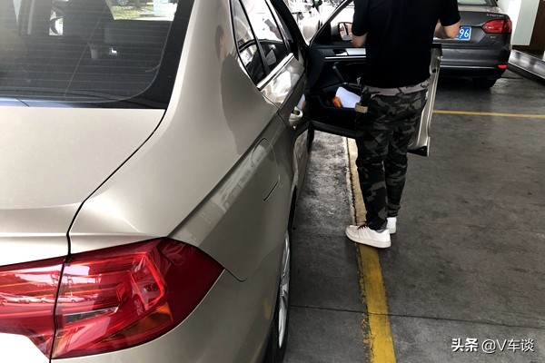 谁说天下没有免费的午餐,一汽大众售后服务是做啥的