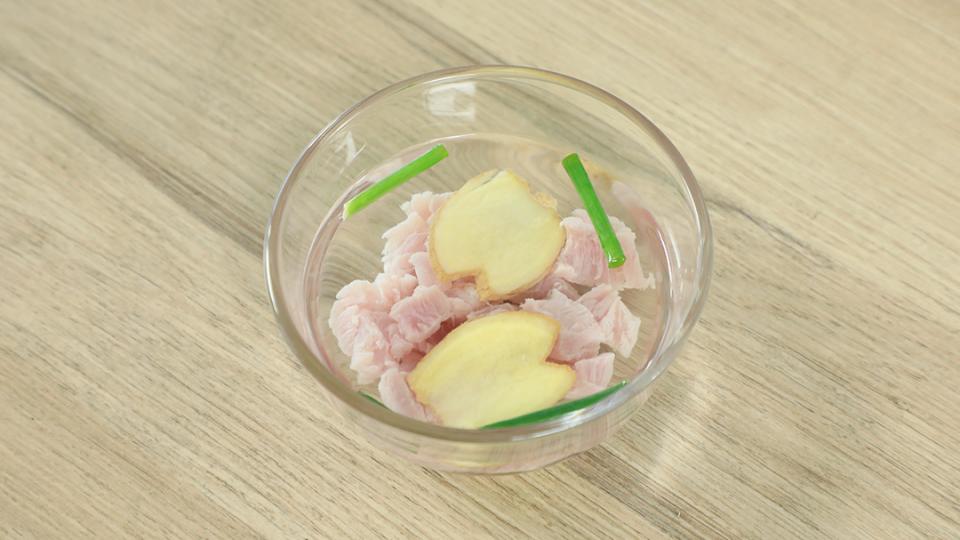 宝宝要避开什么食物 (12种宝宝禁忌食物家长要谨记)