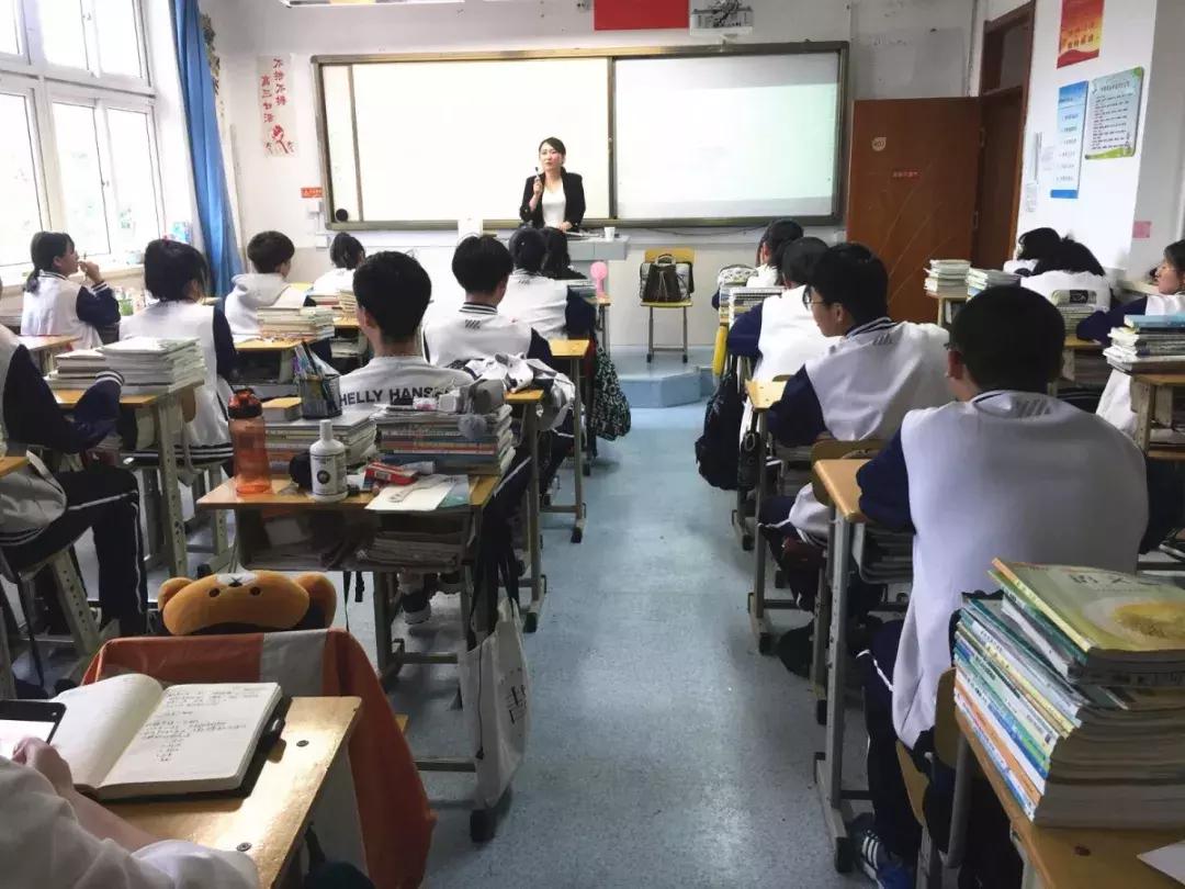 玩一玩微信群，就能月入10万？社群营销了解一下