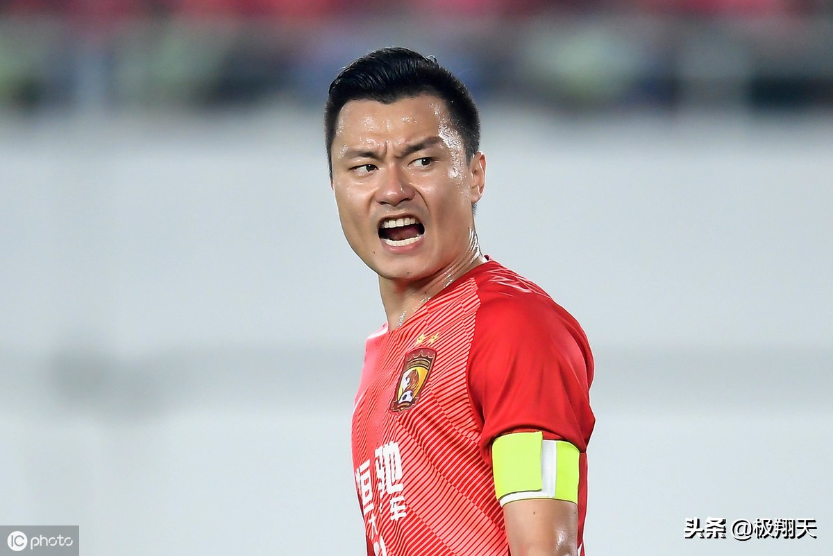 恒大亚冠失误事件,恒大输球卡纳瓦罗