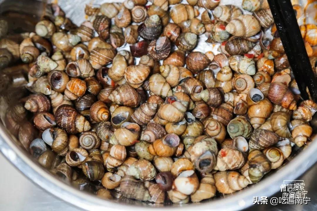 建政路柳州螺蛳粉,半夜两点还开的柳州螺蛳粉