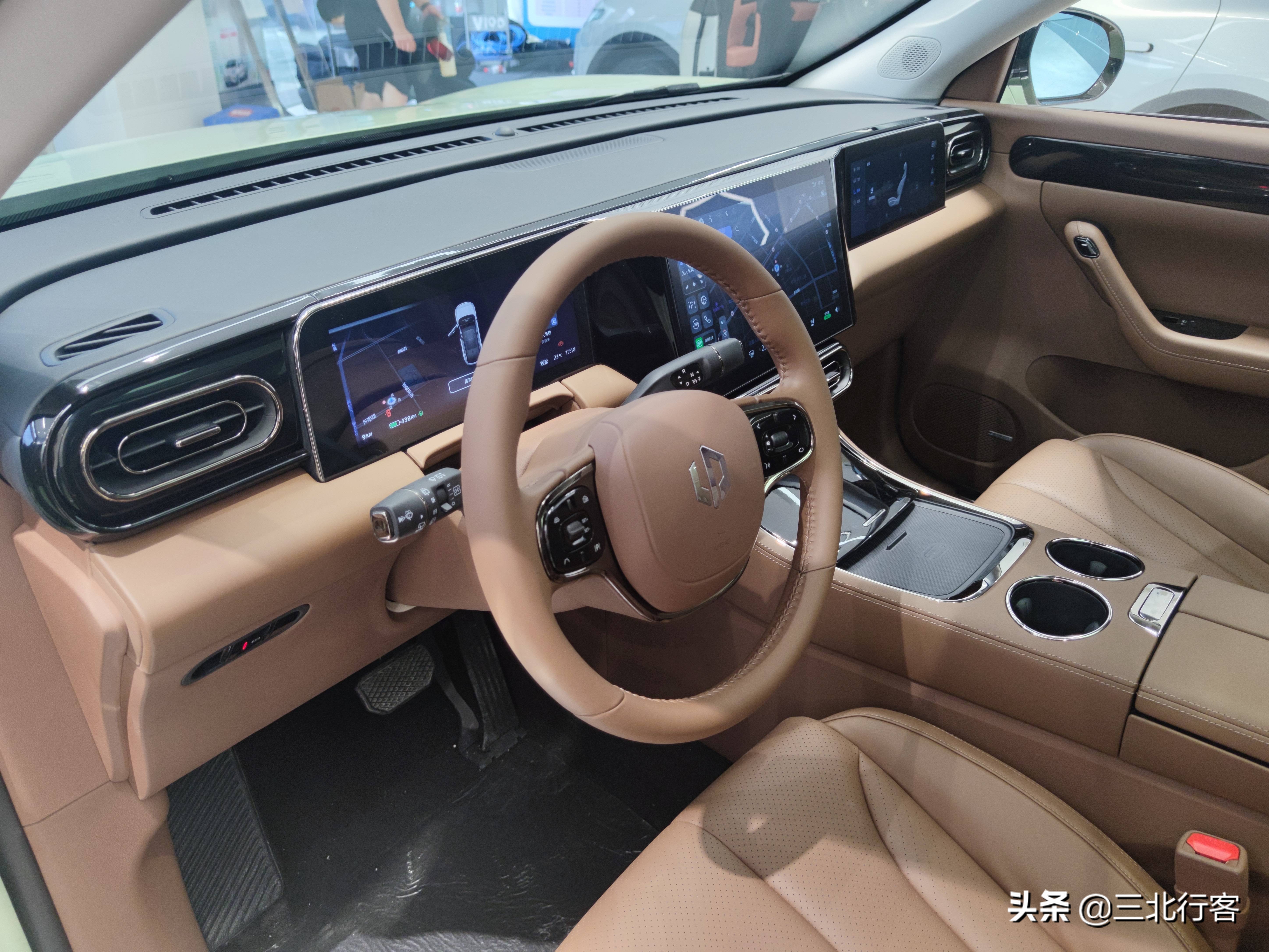 零跑c11增程版改装外观,零跑c11增程版内饰颜色实拍