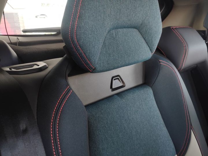 领克01和领克06对比,领克06phev落地价