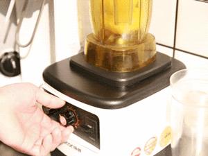 「十堰」这个85后男生开的甜品店，一口就被TA撩到！来了就赖着不想走