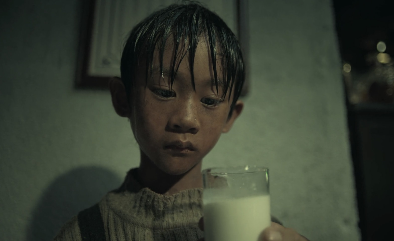 理想照耀中国成毅秒落泪,理想照耀中国王迅是反派吗