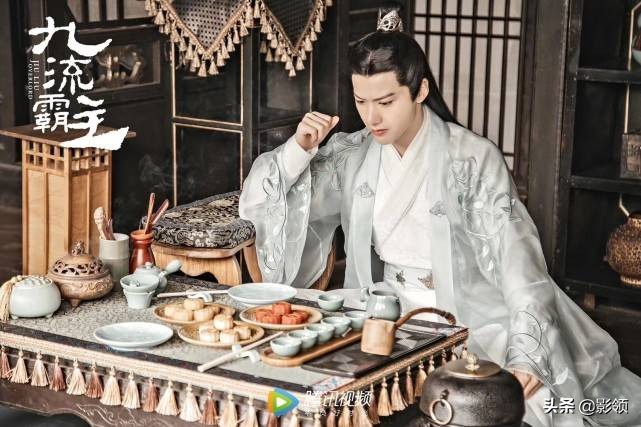 白鹿新剧九流霸主,九流霸主白鹿赖艺吻戏是第几集