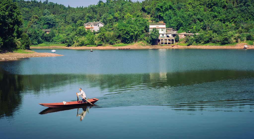 云南丽江旅游必备物品清单,云南元阳旅游攻略必备物品