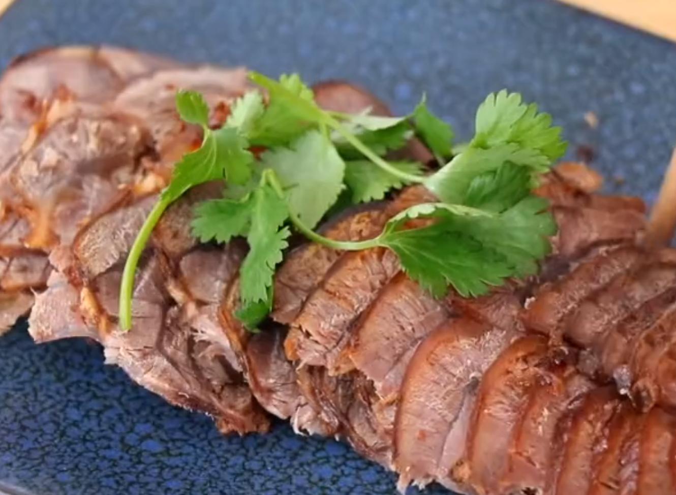 自制酱牛肉家常做法不用卤肉包,正宗的五香酱牛肉的制作方法