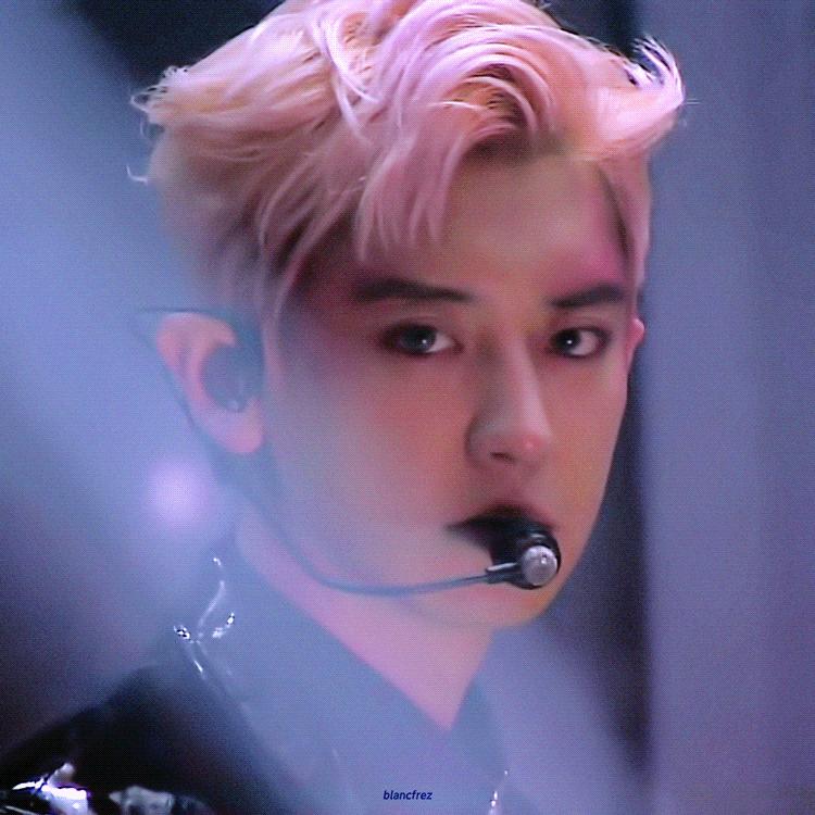 南韩神颜女爱豆李知恩,南韩男爱豆神颜用测谎仪