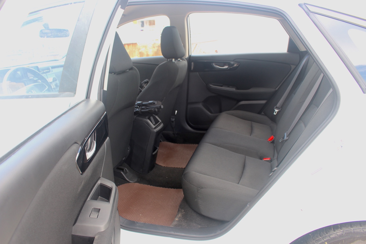 本田新凌派1.0t三缸爬坡可行,广汽本田凌派三缸怎么样