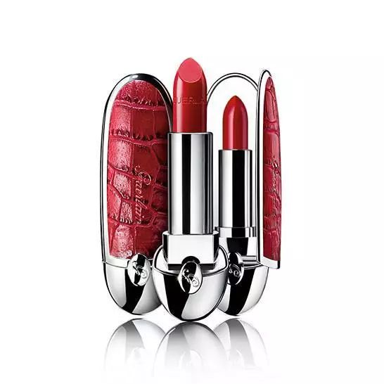 男朋友约我吃饭总是我买单,男朋友给我发了10块红包