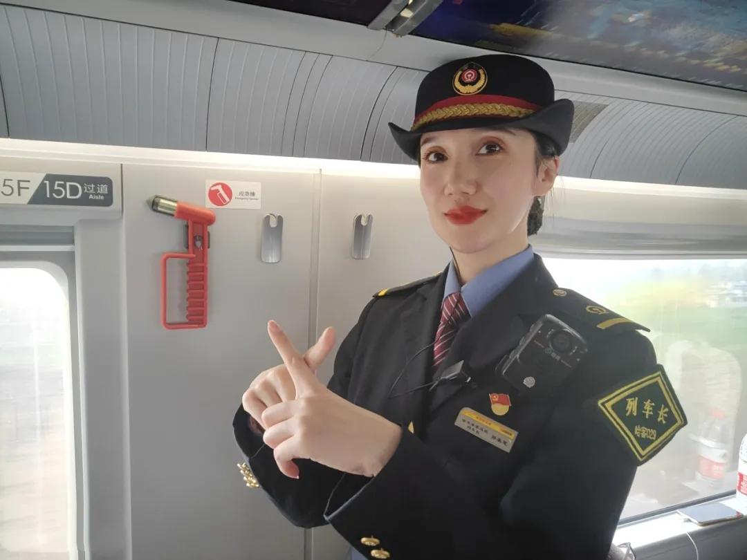 高铁上什么物品不能碰,高铁上有什么设施