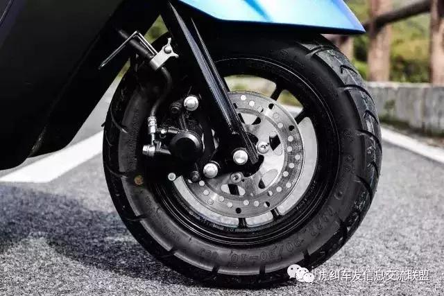 雅马哈巧格i125玩车,城市代步摩托车巧格