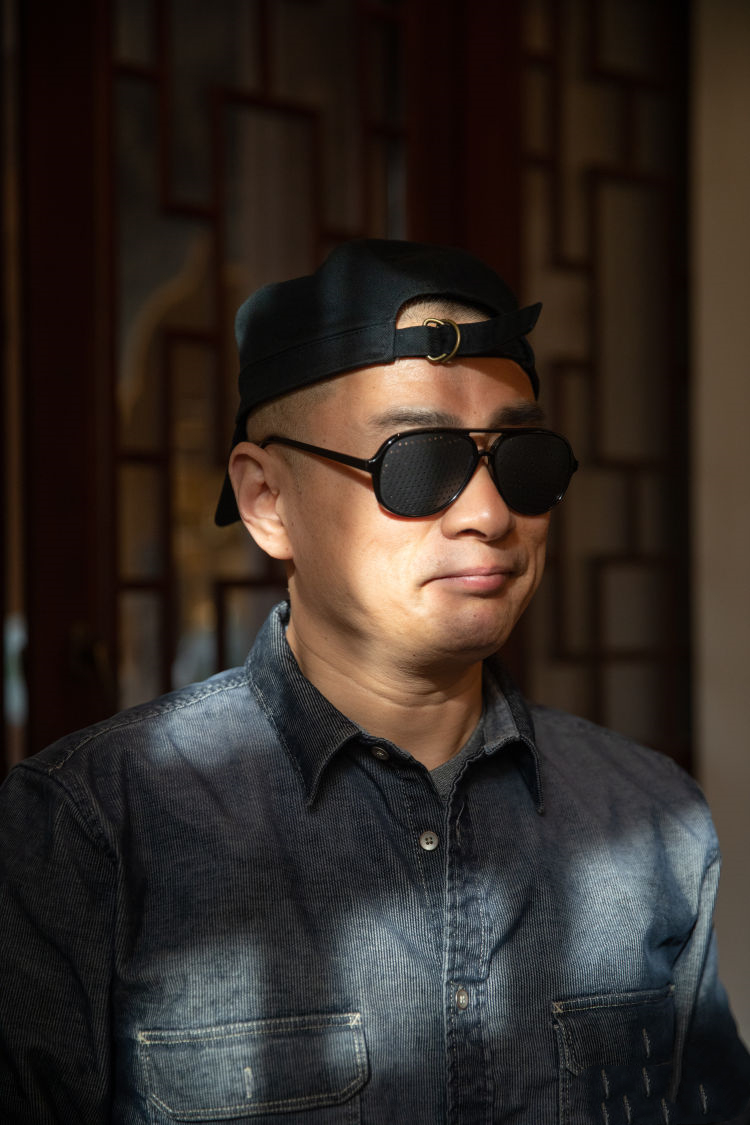 辛巴发家史真实事件,辛巴以前穷了怎么变富人