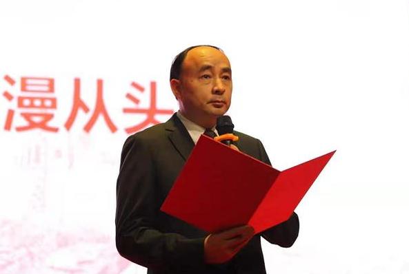 校长在开学第一课上的讲话,开学第一课校长霸气讲话