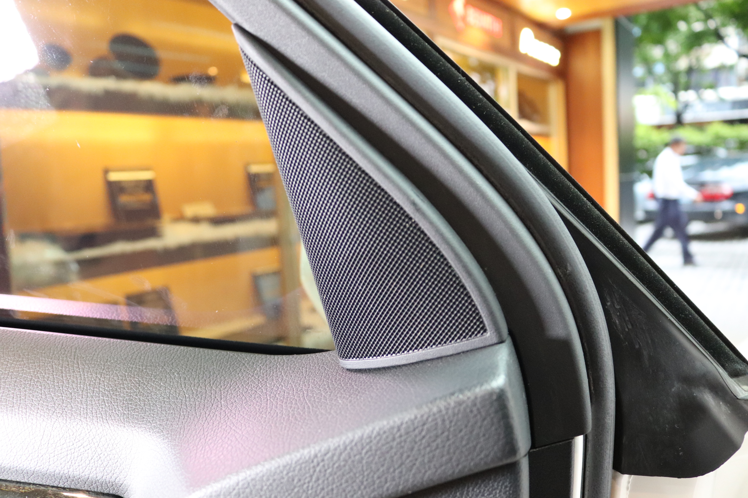 奔驰glk300改装音响,奔驰glk300音响改装方案