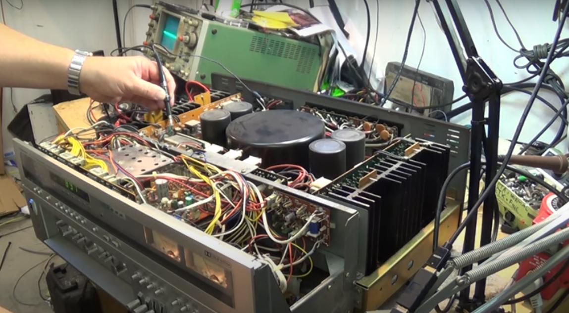 东芝toshiba电路板维修,东芝ic70收音机拆解