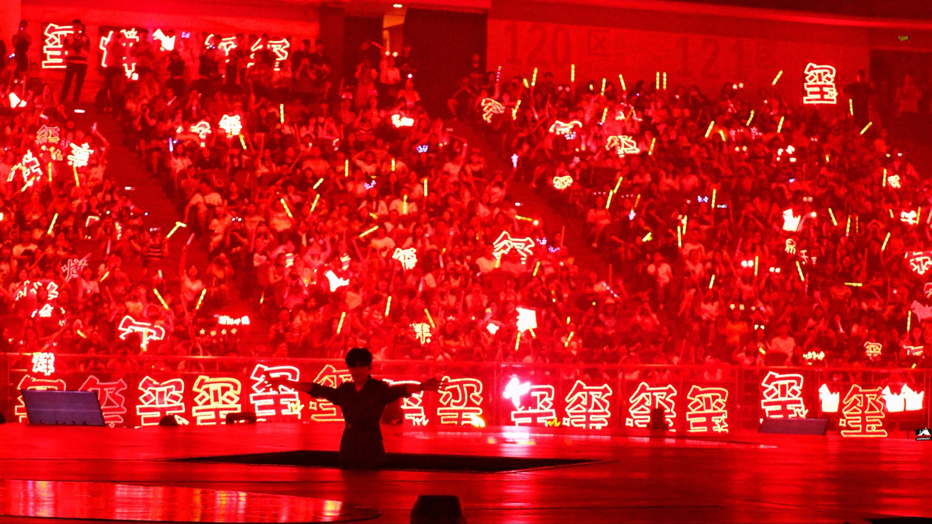 从红极一时到落魄单飞,从红极一时到落魄的女星