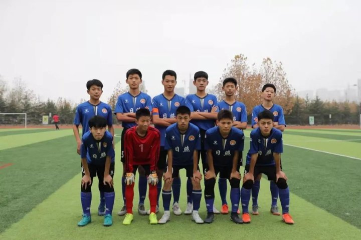 日照新营中学足球队赴武汉比赛,日照新营中学2017