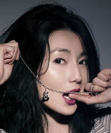 张曼玉珠宝,54岁张曼玉图