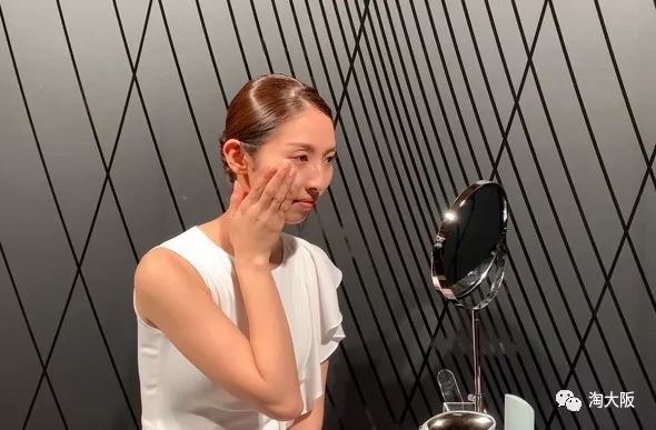 跪了！可以封神的日本最强“画皮”护肤品，看了不“哇”算我输