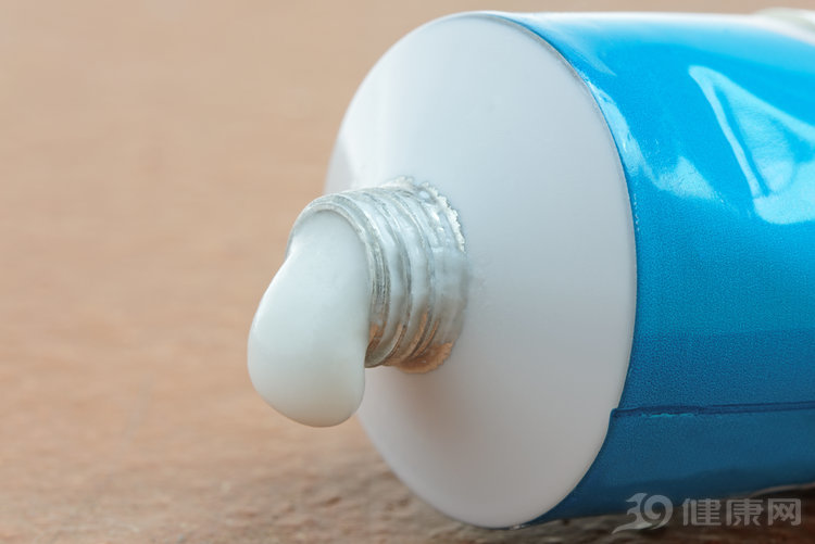 打耳洞有感染风险,打耳洞风险