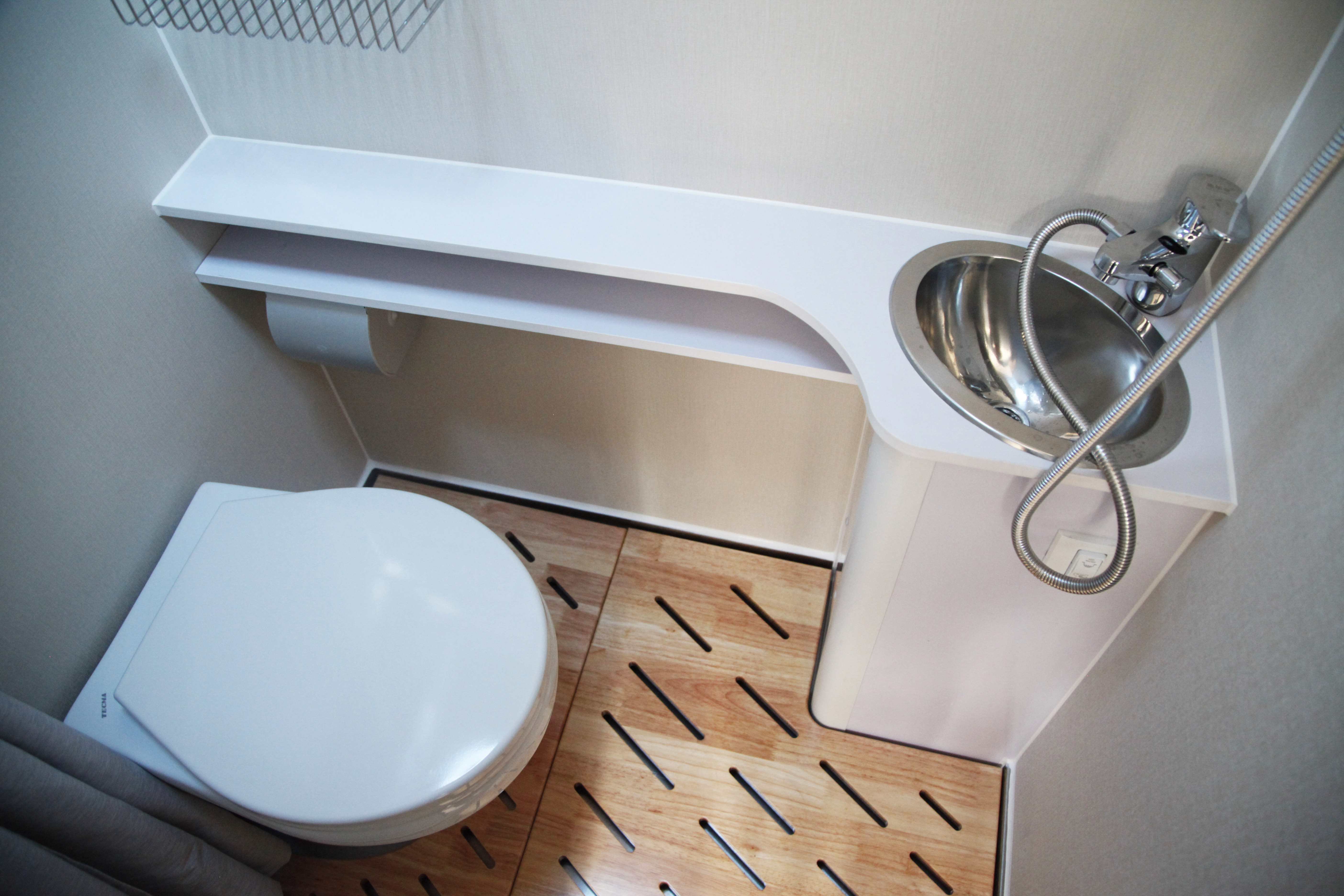 大顶C型限量发售，配置给力，舒适超大空间竟然还有子母床？