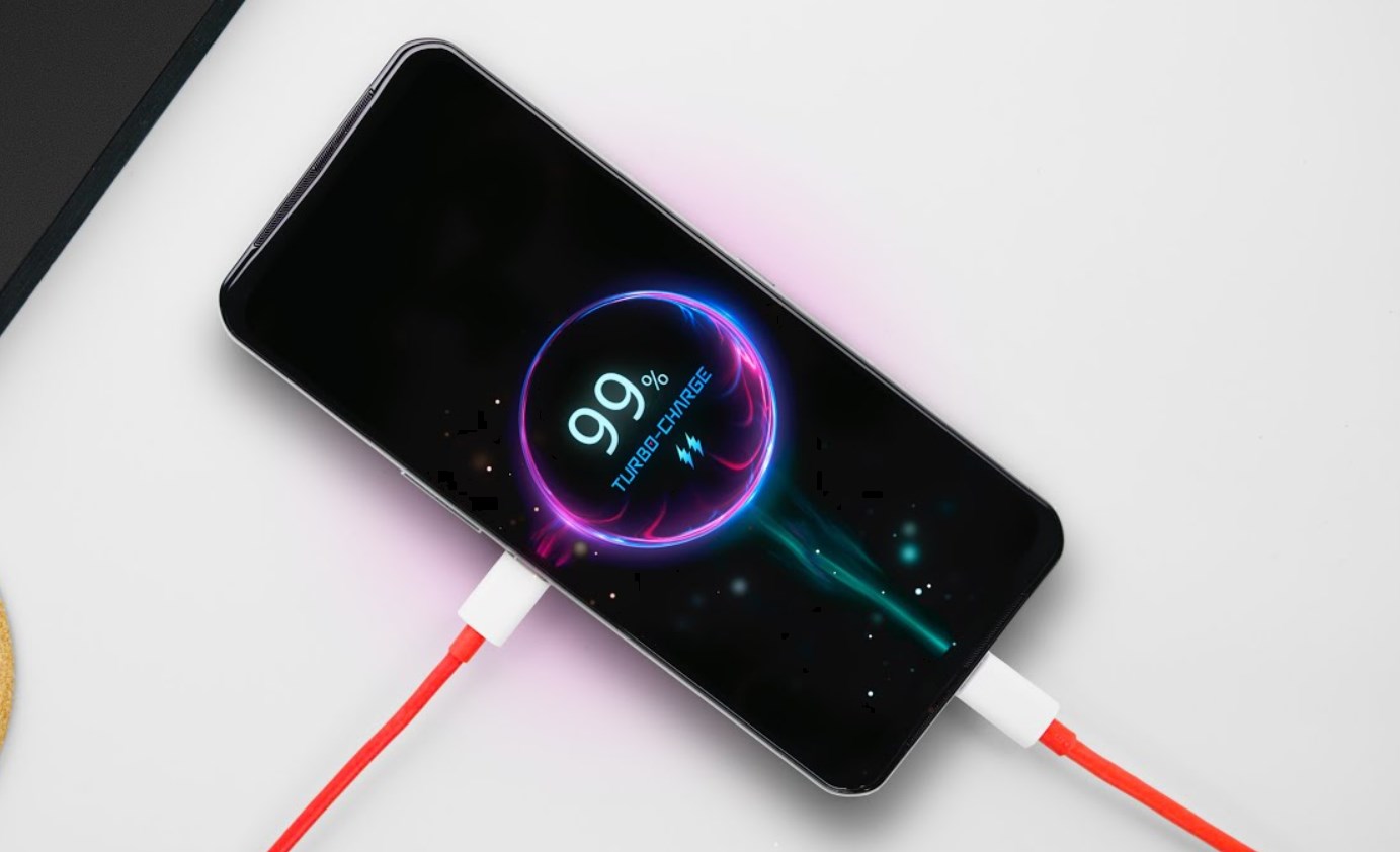 目前玩吃鸡最强的游戏手机,推荐三款吃鸡游戏手机配置