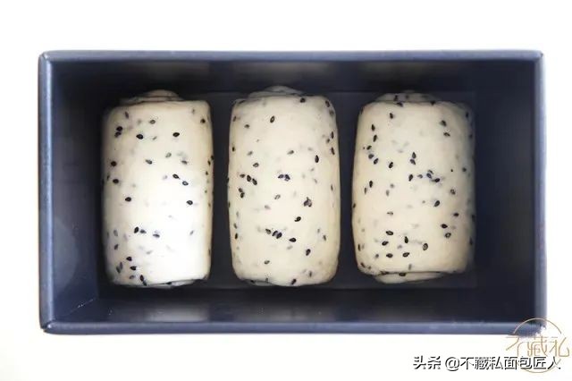 普通吐司和生吐司有什么区别,一款合格吐司的成品效果