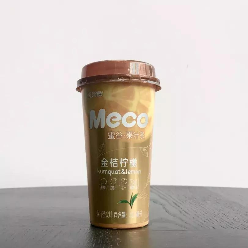 这20+款新饮品，我们喝出了打屁虫、清新剂、中药丸的味儿……