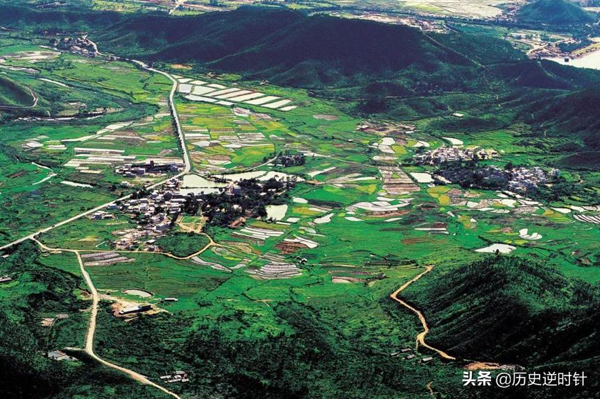 广九铁路被炸，潜伏在敌人心脏的“余则成”，将嫌犯派回受审