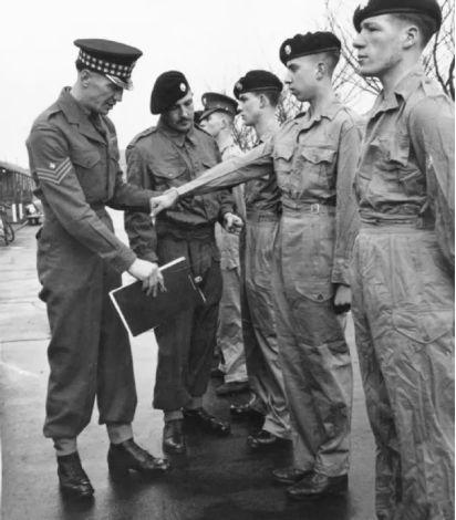 世界上最会穿搭的男人,vintage穿搭推荐