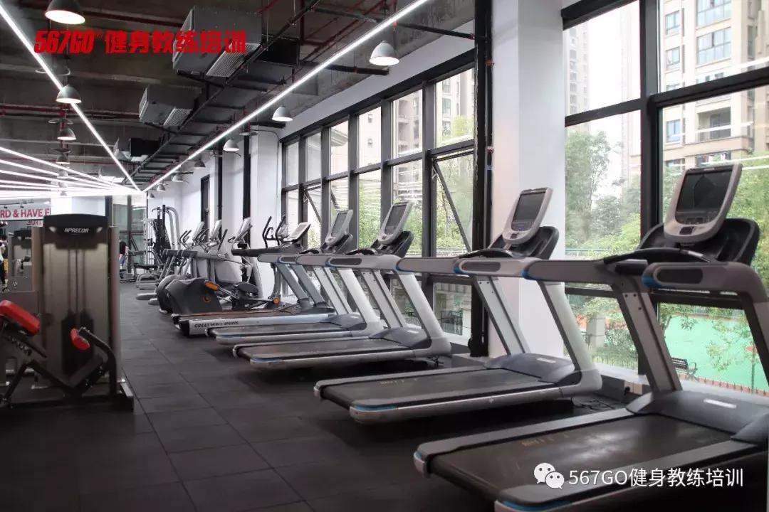 湖南长沙健身教练培训班,这才是健身教练的真正训练
