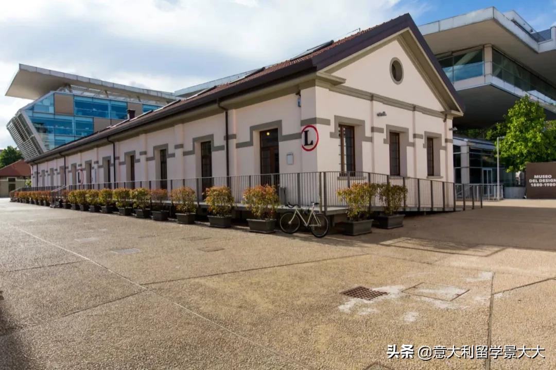 米兰新美术学院位置,米兰新美术学院硕士