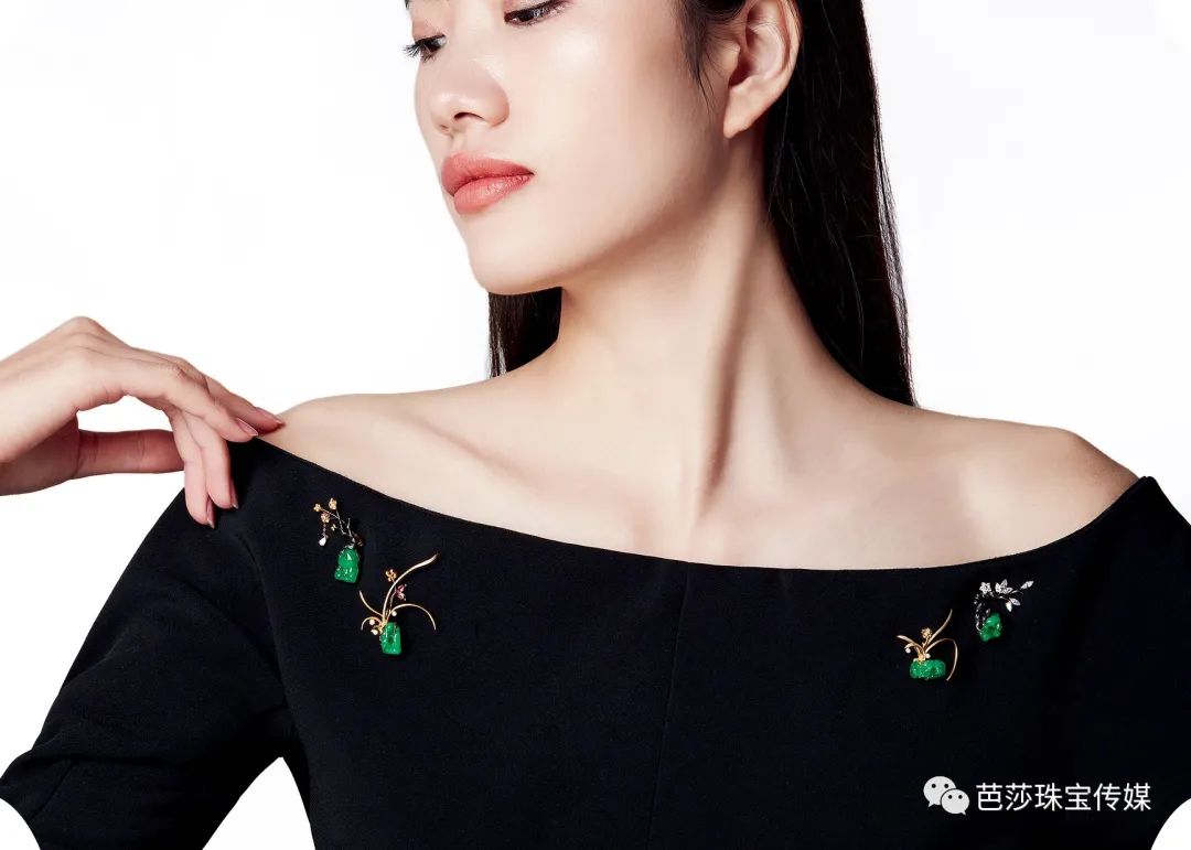 设计的珠宝是怎么买的呢,我想要成为一个珠宝设计师