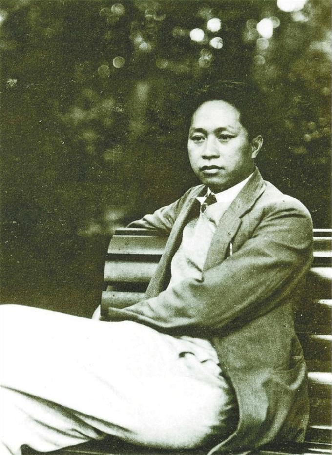 叶挺给童养媳300大洋,要求解除婚约,她却拿钱买下一间庵堂