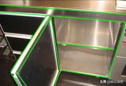 定制橱柜得出初步设计图,橱柜定制什么材质的好