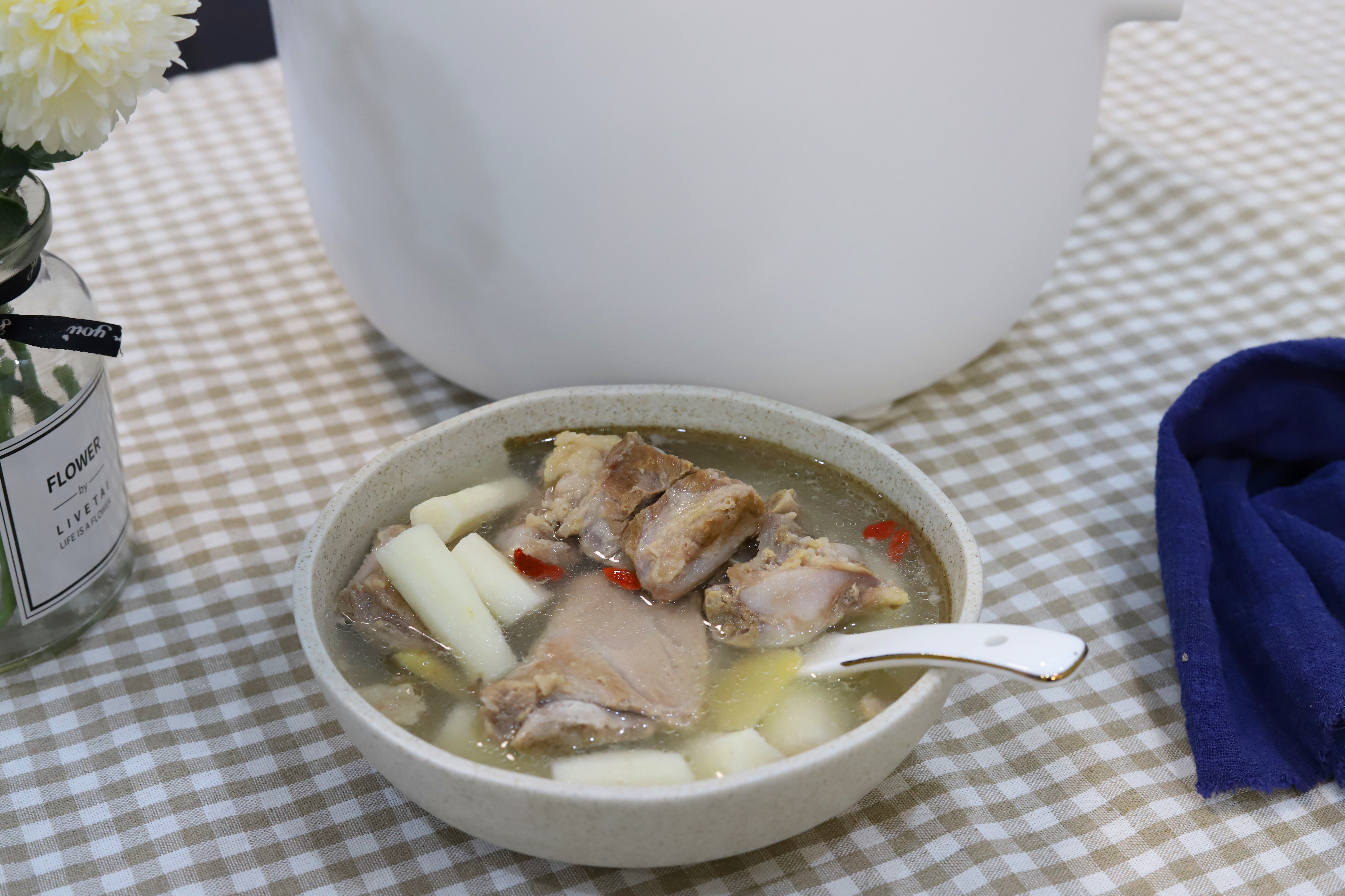 用电饭煲炖排骨汤的做法,电饭锅炖排骨汤的家常做法大全集