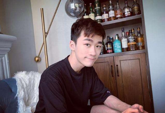 快手王小歪解说和平精英,快手和平精英直播十大主播排名