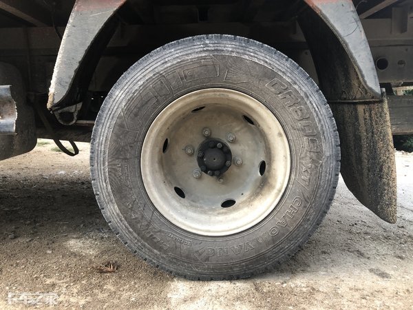 没有花哨外表的车,没有花里胡哨的外表