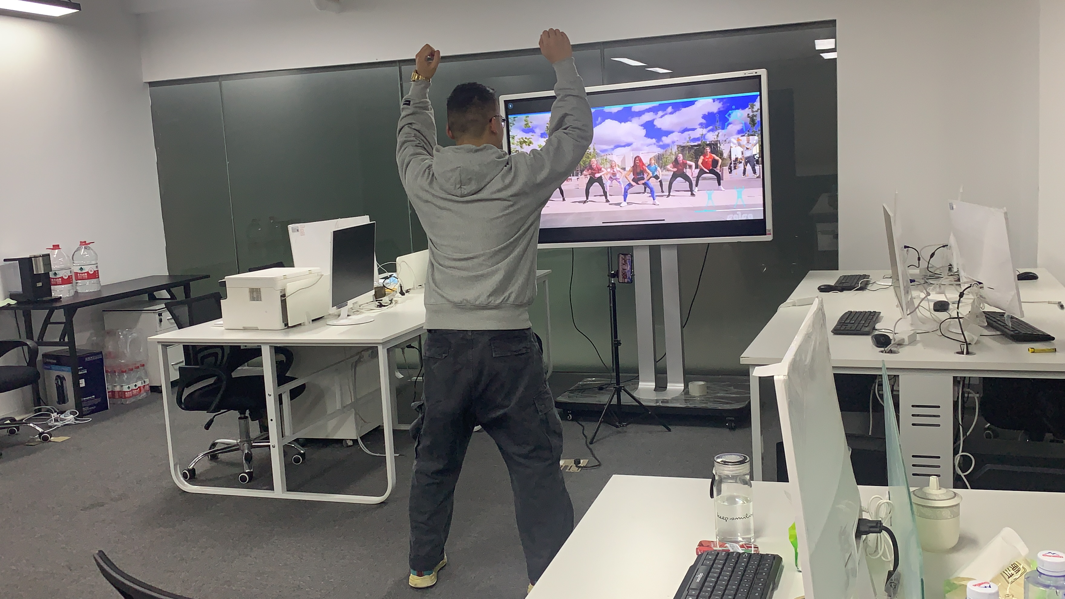 手机版JUSTDANCE!嗨动AI太上头了:根本停不下来