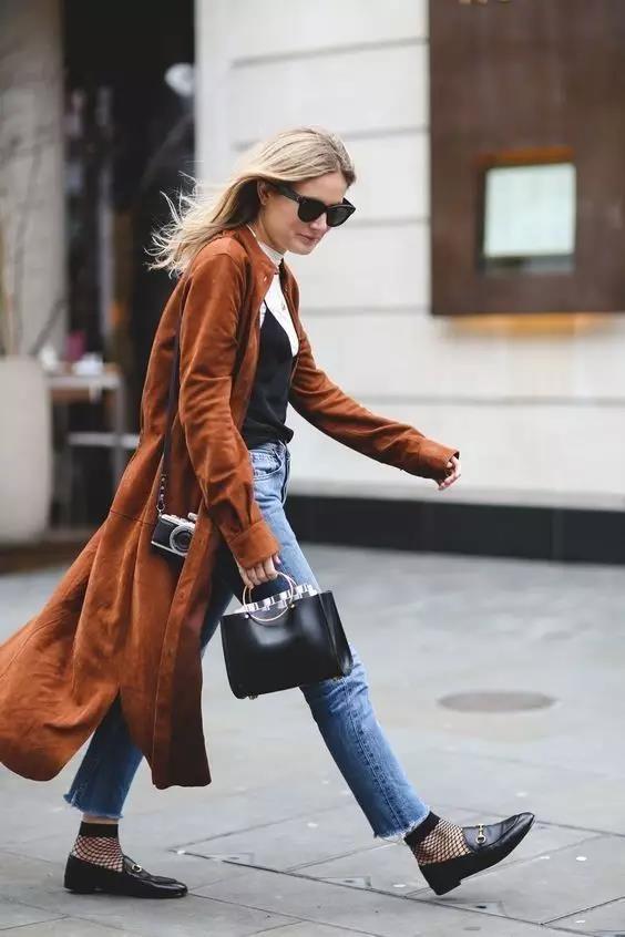 中长款小香风羊绒大衣配什么鞋,配大衣的有高级感的鞋