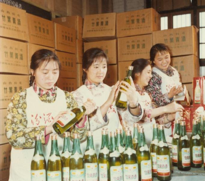 山西名酒竹叶青,汾阳竹叶青酒