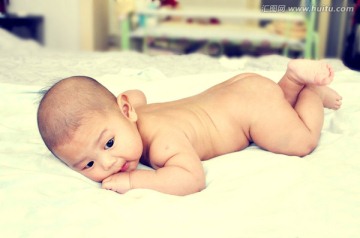 怎么判断要不要买婴儿床,婴儿床需要提前买吗