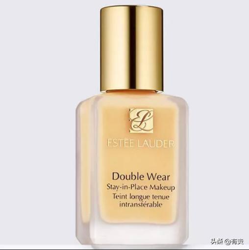 干皮、油皮、痘痘肌看过来！亲测不卡粉、不脱妆的粉底液指南！
